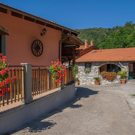 01234 - Agriturismo La Marpea, Esperienza In Mezzo Alla Natura E Al Cibo Tipico Italiano Villa Terisso Exterior photo